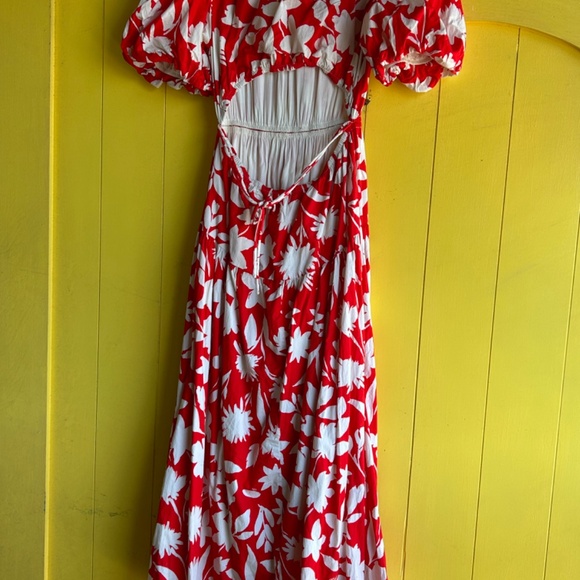 Red and white maxi dress with lower back cut out - Picture 2 of 8